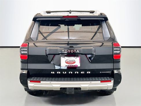 New 2025 Toyota 4Runner Limited image 5