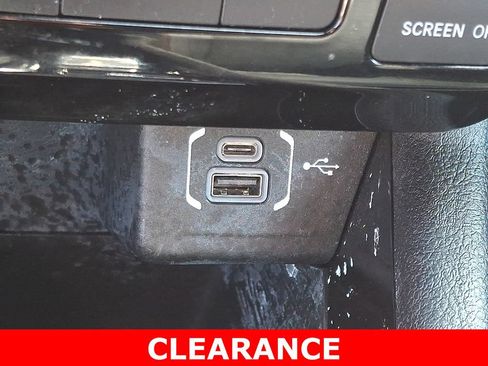 Used 2022 Jeep Compass Limited AWD/4WD image 24