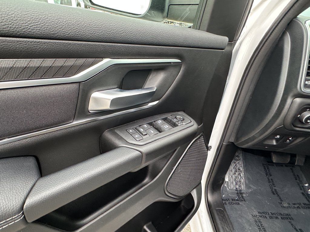 New 2026 RAM 1500 Big Horn w/ Night Edition RWD image 18