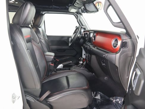 Used 2020 Jeep Gladiator Rubicon w/ Dual Top Group image 13