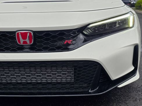 Used 2025 Honda Civic Type R image 29