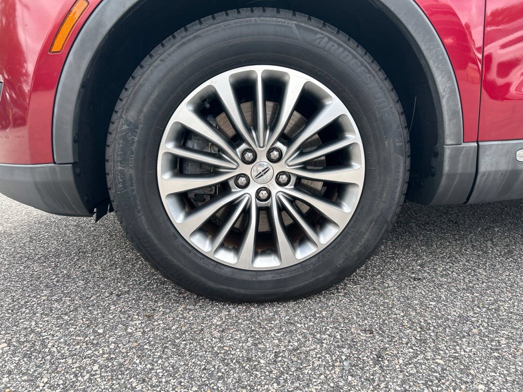 Used 2016 Lincoln MKX Select w/ Select Plus Package FWD image 11