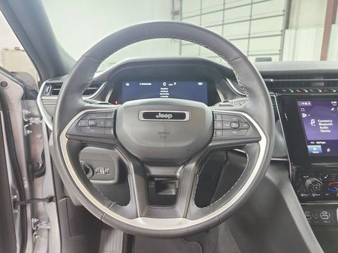 Used 2023 Jeep Grand Cherokee L Laredo RWD image 24