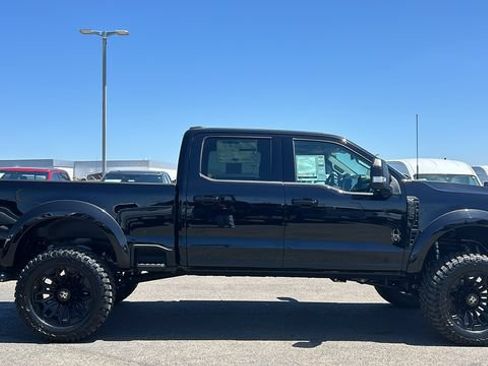 New 2026 Ford F250 XLT w/ XLT Premium Package AWD/4WD image 2