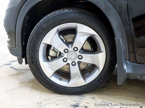 Used 2022 Honda HR-V LX image 12