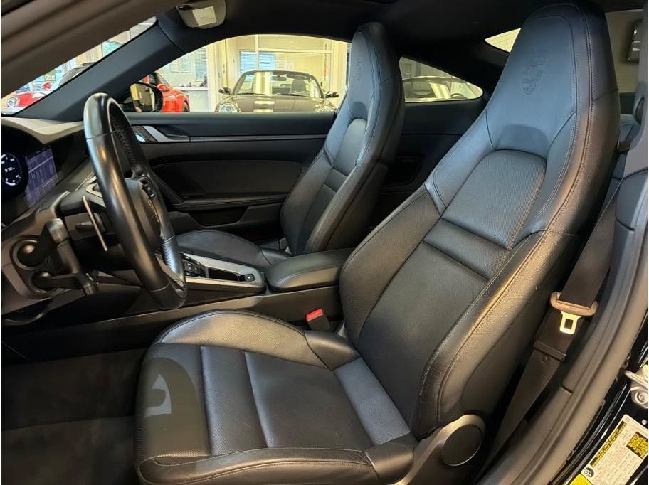 Used 2020 Porsche 911 Carrera image 21