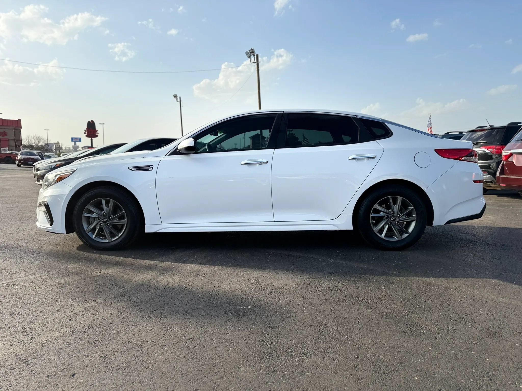 Used 2019 Kia Optima LX FWD image 6