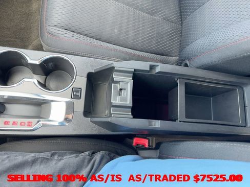 Used 2010 GMC Terrain SLE image 22