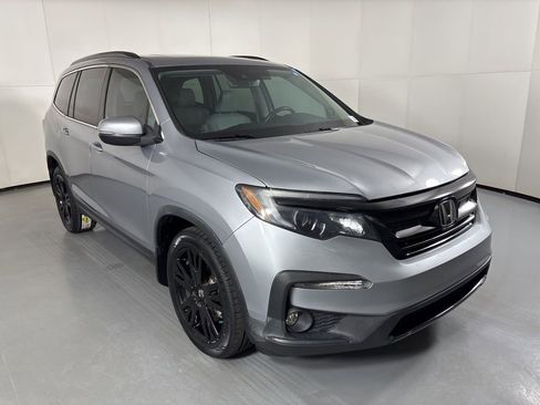 Used 2021 Honda Pilot Special Edition image 2
