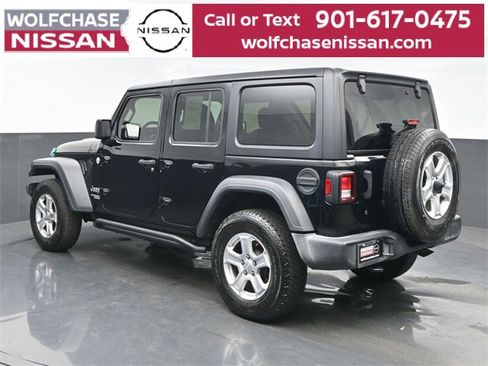 Used 2019 Jeep Wrangler Unlimited Sport S image 3