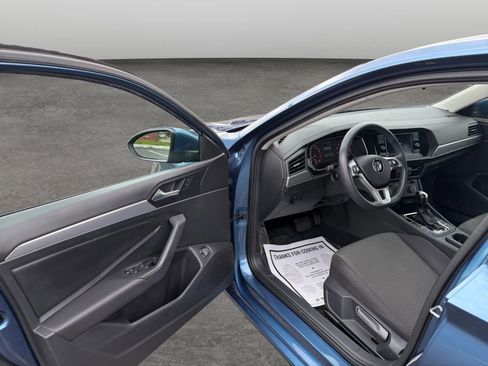 Used 2020 Volkswagen Jetta S image 11