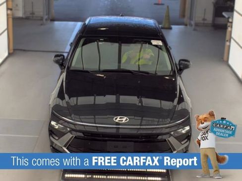 Used 2025 Hyundai Sonata SEL FWD image 2