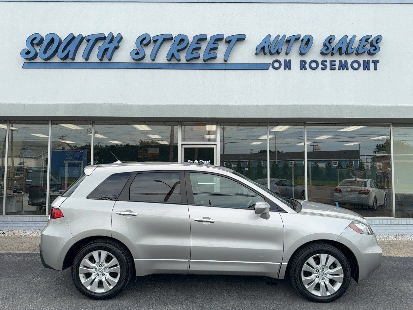 Used 2011 Acura RDX SH-AWD image 1