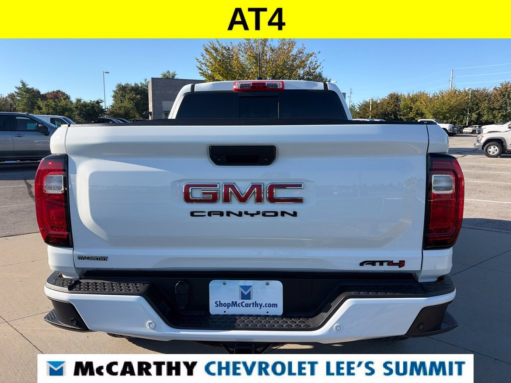 Used 2024 GMC Canyon AT4 w/ AT4 Premium Package AWD/4WD image 13