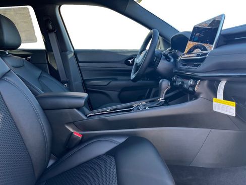 New 2026 Jeep Compass Latitude image 24