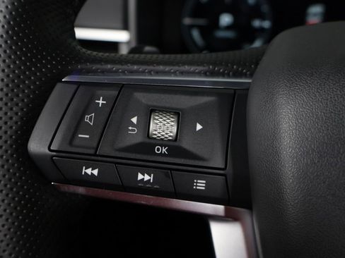 New 2025 Mitsubishi Outlander SEL image 46