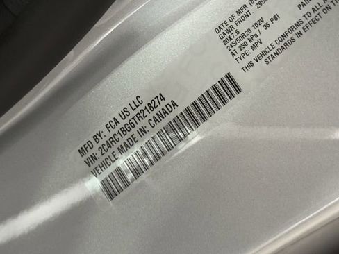 New 2026 Chrysler Pacifica Select w/ S Appearance Package FWD image 27