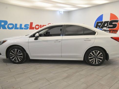 Used 2018 Subaru Legacy 2.5i Premium image 2
