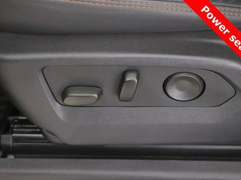 Used 2025 GMC Sierra 2500 AT4 w/ Technology Package image 18