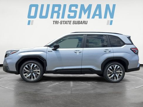 New 2025 Subaru Forester Touring image 3