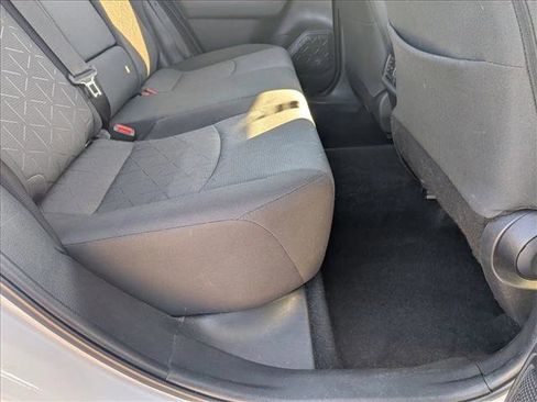 Used 2021 Toyota RAV4 XLE image 20