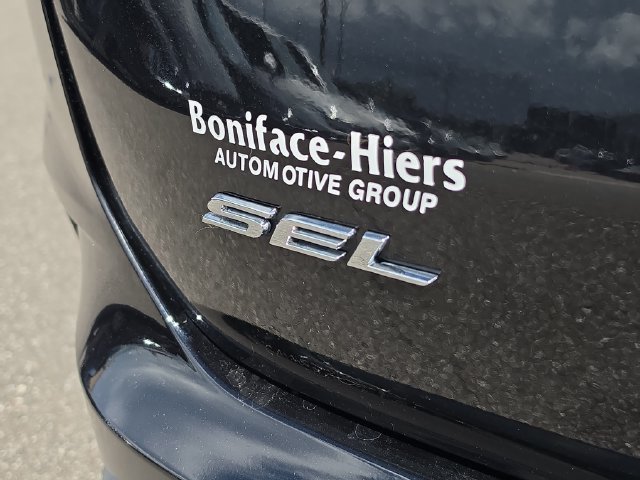 Used 2023 Ford Edge SEL AWD/4WD image 7