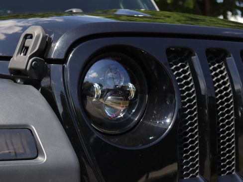 Used 2019 Jeep Wrangler Unlimited Sport S AWD/4WD image 33