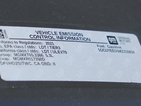 Used 2021 Chevrolet Silverado 1500 RST image 12