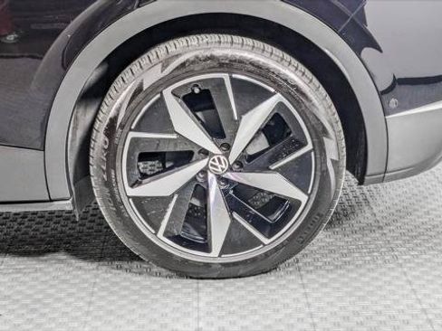 Used 2023 Volkswagen ID.4 Pro S RWD image 35