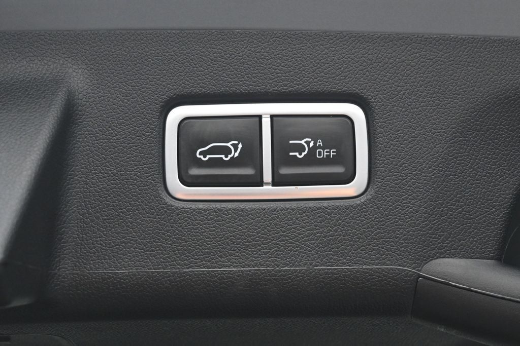 Used 2025 Kia Sorento SX AWD/4WD image 37
