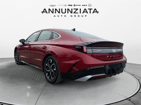 Used 2024 Hyundai Sonata SEL image 3