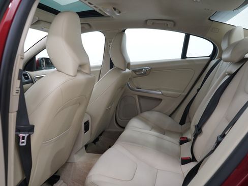 Used 2015 Volvo S60 T5 Premier FWD image 17