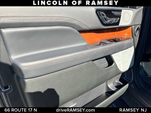 Used 2024 Lincoln Navigator Black Label AWD/4WD image 13