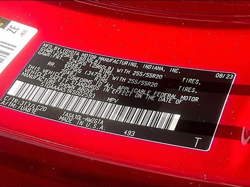 Certified 2024 Toyota Grand Highlander FWD image 34