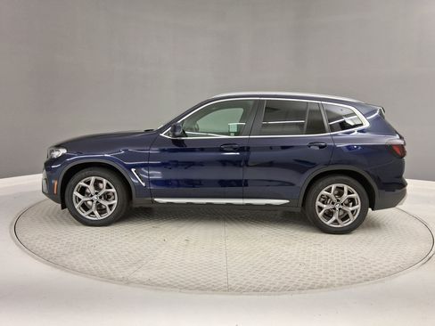 Used 2023 BMW X3 xDrive30i w/ Convenience Package AWD/4WD image 2