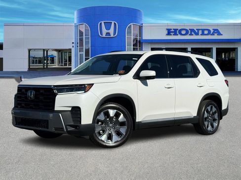 New 2026 Honda Pilot Elite image 2