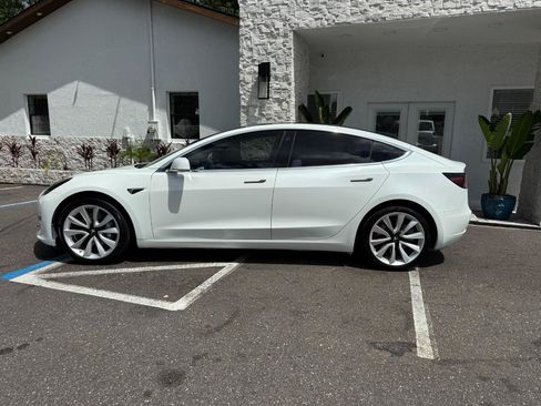 Used 2018 Tesla Model 3 Long Range AWD/4WD image 2