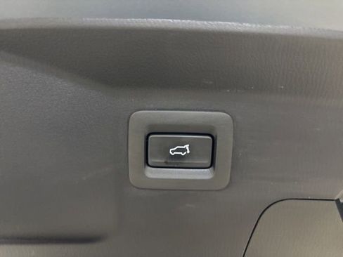 Used 2023 MAZDA CX-9 Carbon Edition image 12