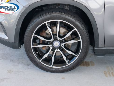 Used 2017 Mercedes-Benz GLA 250 image 40