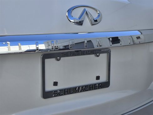 Certified 2023 INFINITI QX80 Luxe w/ Cargo Package image 10