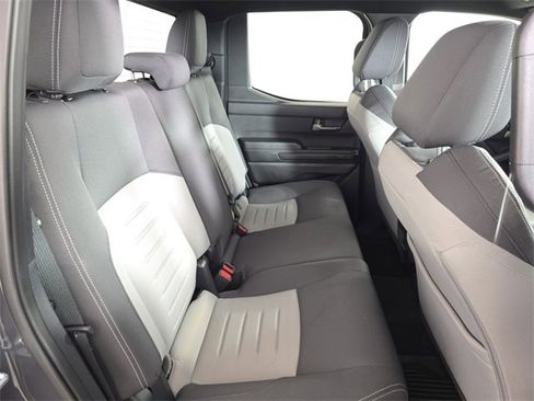 Used 2024 Toyota Tacoma TRD Sport image 13