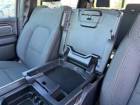 Used 2019 RAM 1500 Big Horn AWD/4WD image 31