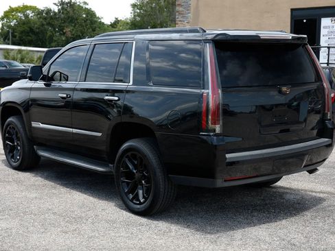 Used 2016 Cadillac Escalade 2WD image 4