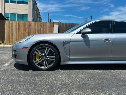 Used 2010 Porsche Panamera Turbo AWD/4WD image 5