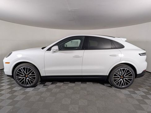 New 2026 Porsche Cayenne Coupe image 2