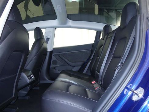 Used 2022 Tesla Model 3 Long Range image 22