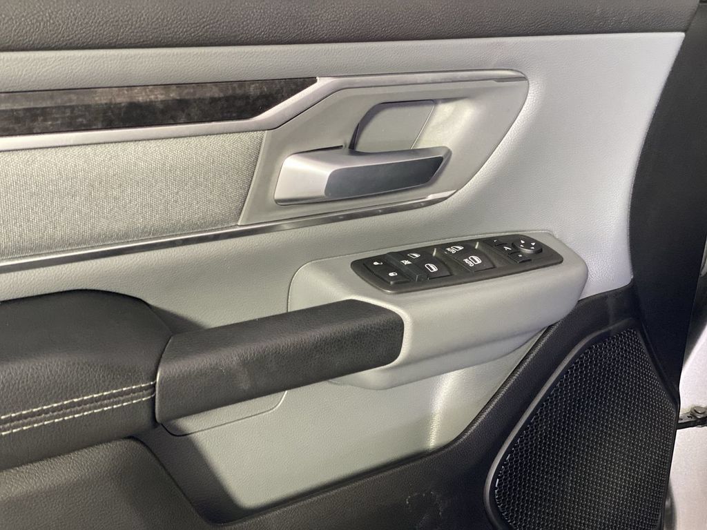 Used 2022 RAM 1500 Big Horn AWD/4WD image 28