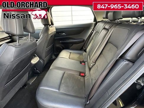 Used 2024 Nissan Ariya AWD image 12