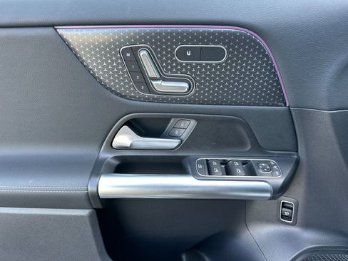 Certified 2026 Mercedes-Benz GLA 250 4MATIC image 12