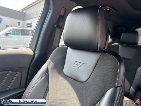 Used 2022 Ford Edge ST w/ Equipment Group 401A AWD/4WD image 32